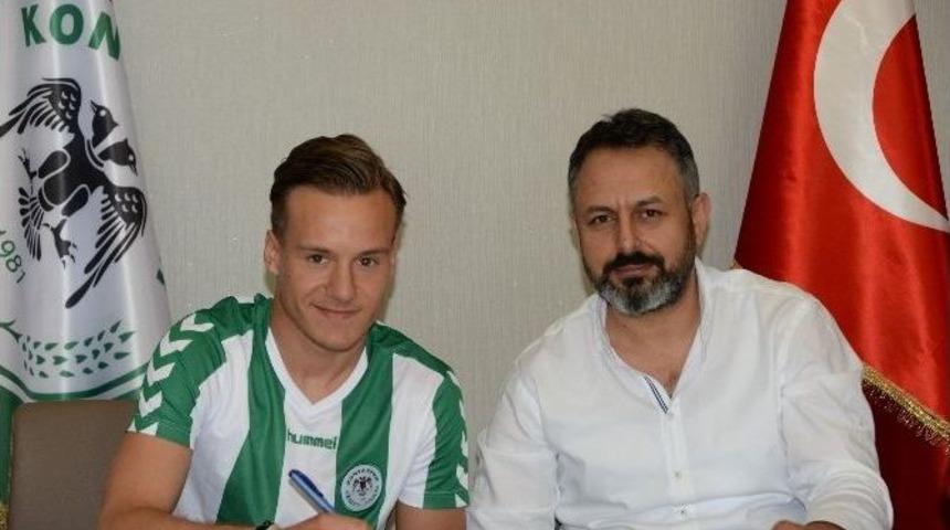 Atiker Konyaspor Deni Milosevic İle 3 Yıllık S&ouml;zleşme İmzaladı