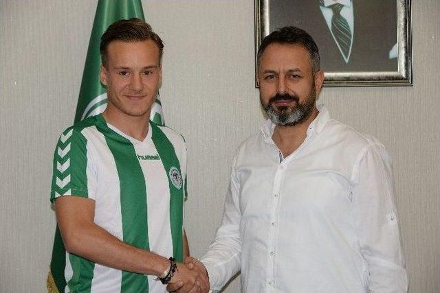 Atiker Konyaspor Deni Milosevic İle 3 Yıllık Sözleşme İmzaladı