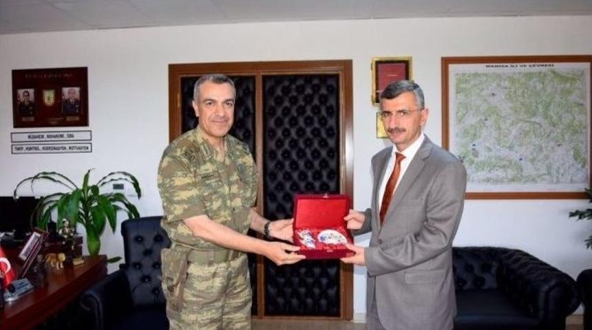 Vali Bektaş Veda Ziyaretlerine Başladı