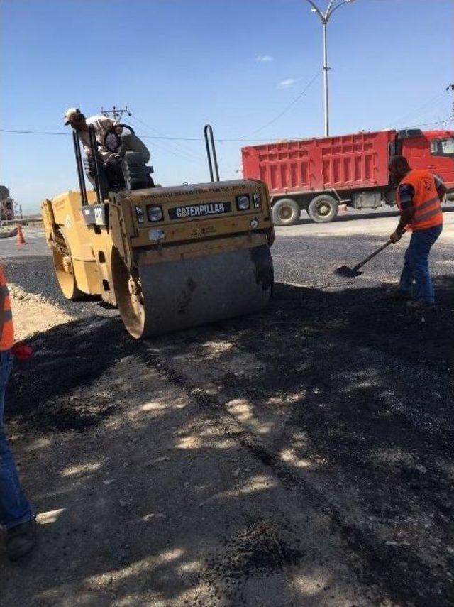 Turgutlu Belediyesi’nden Çepnidere Kavşağında Çalışma