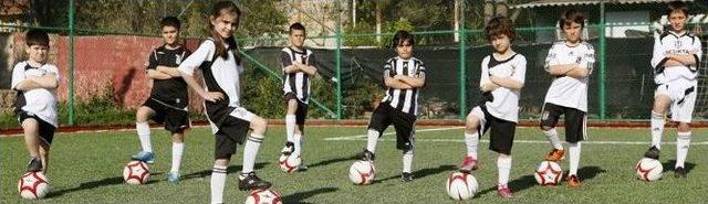 Tekirdağ Beşiktaş Futbol Okulu Eğitime Başlıyor