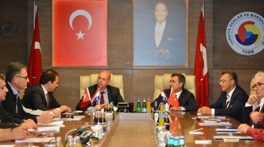 Uşak Ve Hollanda Ticaret Adına &Ouml;nemli Adımlar Attı