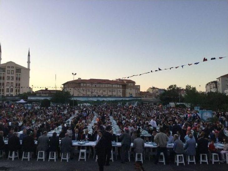 8 Bin 500 Çocuk Aynı Sofrada Buluştu G5