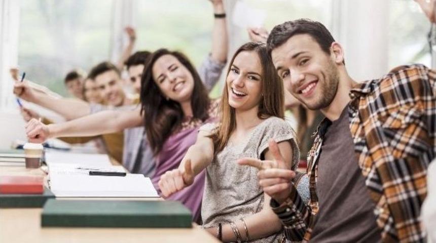 &Ccedil;izgi Film Ve Hostes Sınıfı A&ccedil;ılıyor...