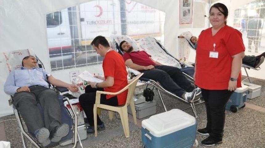 Kızılay&rsquo;dan Ramazan Mesaisi