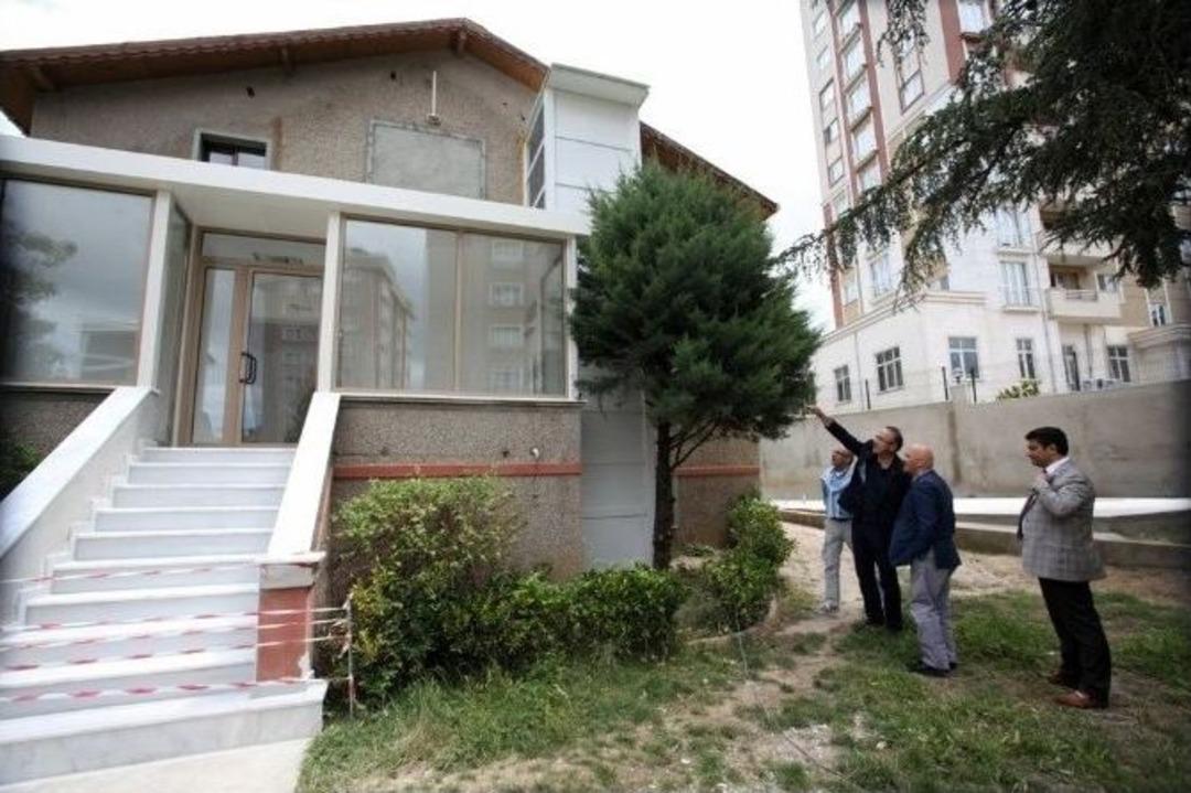 Sunay Akın&rsquo;dan Başkan Altınok &Ouml;z&rsquo;&uuml;n Projelerine &Ouml;vg&uuml; Ve Destek