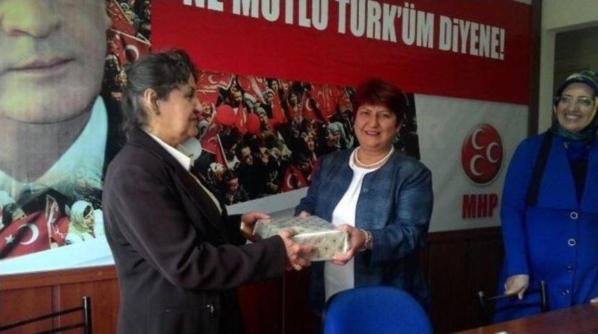 Mhp K&uuml;tahya Kadın Kolları&rsquo;ndan Eskişehir&rsquo;e Ziyaret