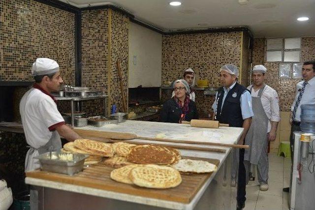 Tepebaşı’nda Halk Sağlığı İçin Gıda Denetimleri Devam Ediyor