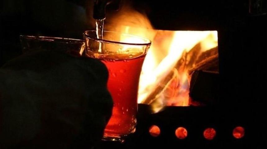 121 Yıl &Ouml;nce Yaşanan Kolera Salgınından Sonra Erzurum&rsquo;da Semaverle &Ccedil;ay Gelenek Haline Geldi