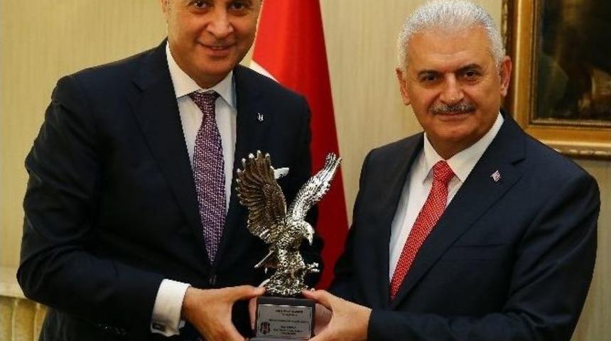 Başbakan Binali Yıldırım, Fikret Orman’ı Kabul Etti