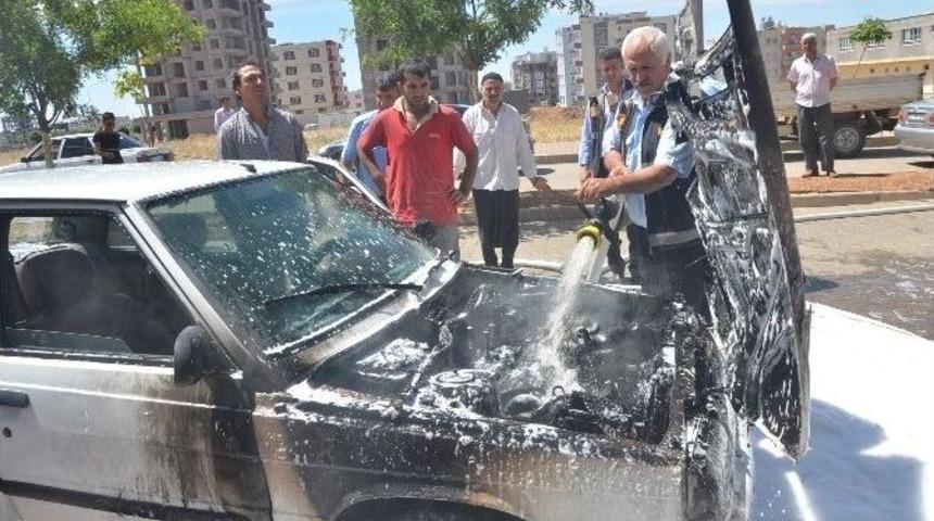 Seyir Halindeki Otomobil Yandı