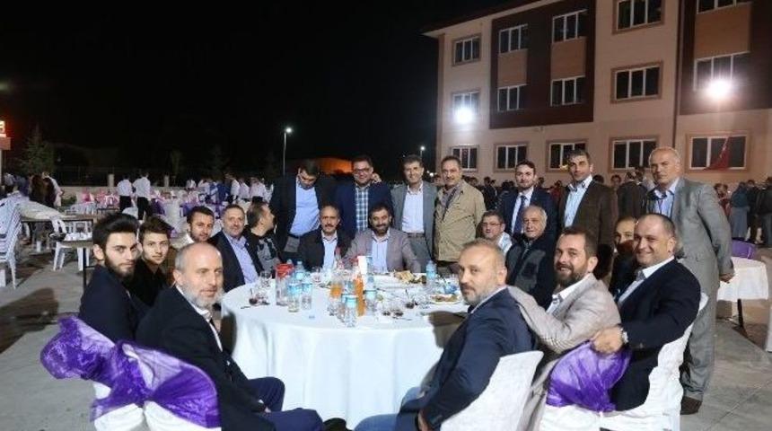 Koto&rsquo;dan Kartepe&rsquo;de 800 Kişilik İftar