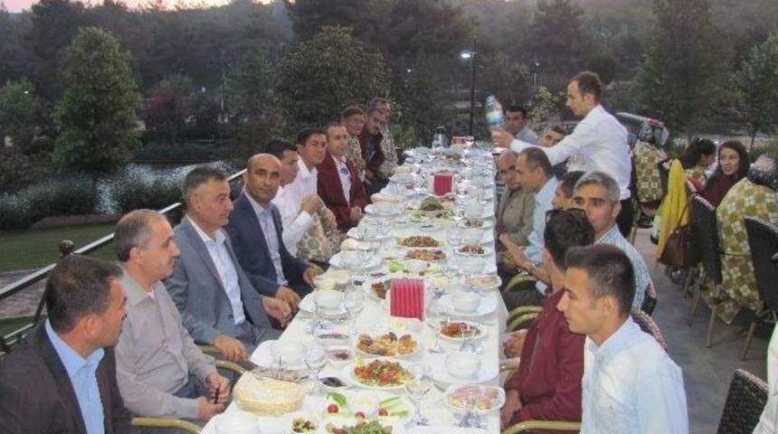 Araban Kaymakamı Cuma Eme&ccedil;, Şehit Aileleri İle Gazilerle İftar Yemeğinde Buluştu