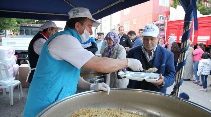 Başkan Kurt, Orhangazi&rsquo;deki İftar Programına Katıldı