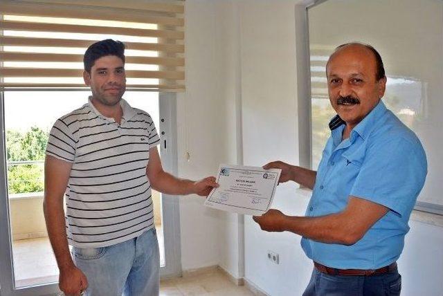 Demre’de Asmek Girişimcileri Sertifikalarını Aldı