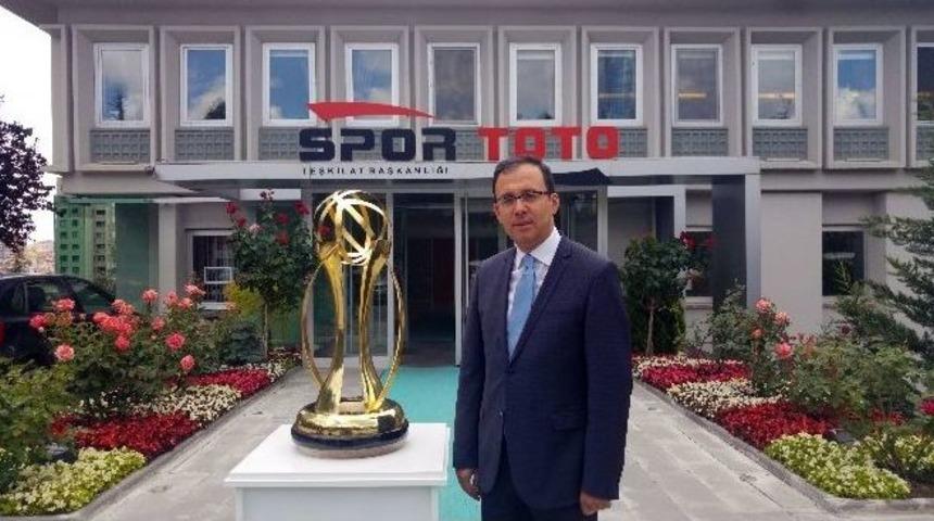 Spor Toto Basketbol Ligi&rsquo;nin Kupası G&ouml;r&uuml;c&uuml;ye &Ccedil;ıktı