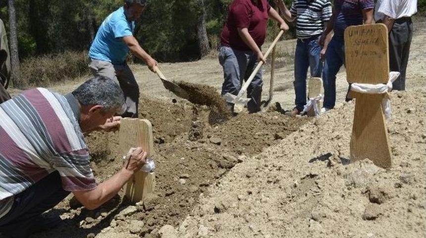 Eşinin Ayrılığına 40 Gün Dayanabildi