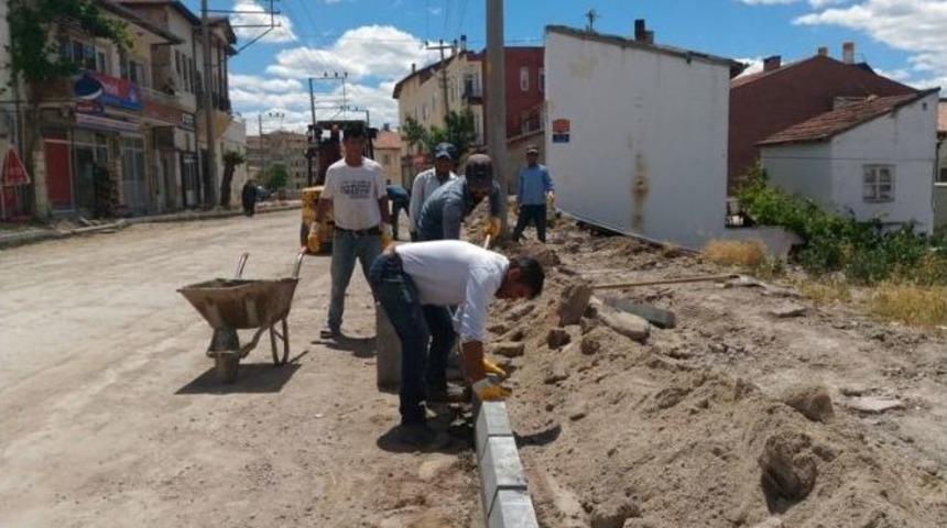 Avanos Orta Mahalle Yol Ve Kaldırım Yapım &Ccedil;alışması Başladı