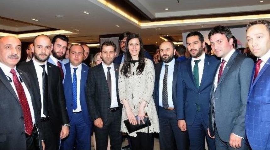 Ak Parti Genel Başkan Yardımcısı &Ccedil;iğdem Karaaslan: