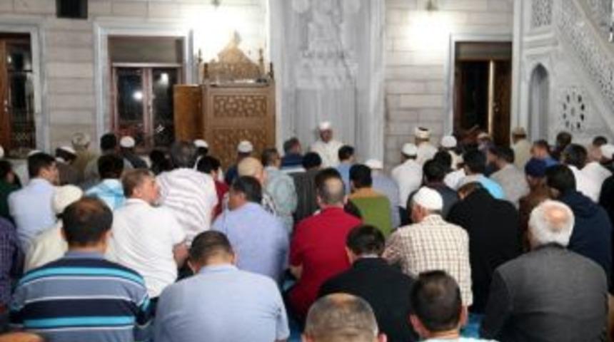 Aksaray Belediyesinin İrfan Sohbetleri Başladı