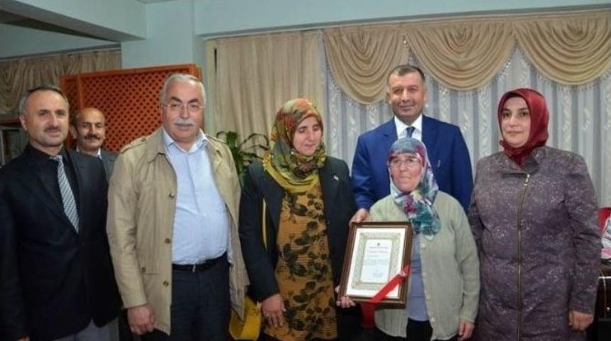 Huzurevi Sakini Evini Kur&rsquo;an Kursuna Bağışladı