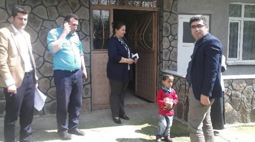 Varto Kaymakamı &Ccedil;etin&rsquo;in Ev Ziyaretleri