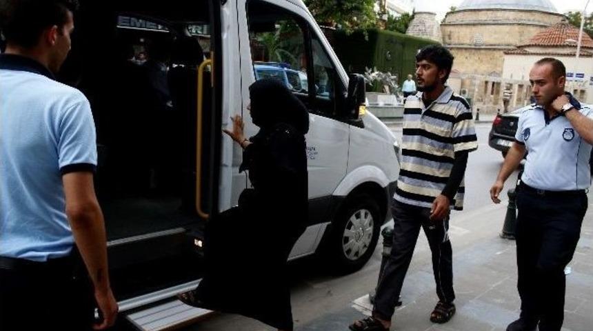 Antalya&rsquo;da Dilenci Operasyonu