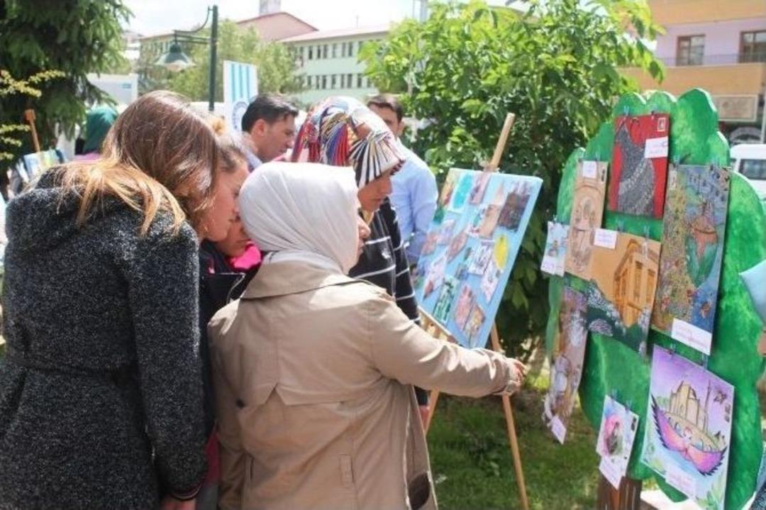 Posta K&uuml;lt&uuml;r&uuml; Yaşatılıyor