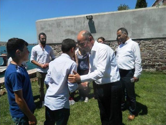 Ayvalık’ta Teog Sınavlarının Şampiyonu Çakmak Ortaokulundan Çıktı