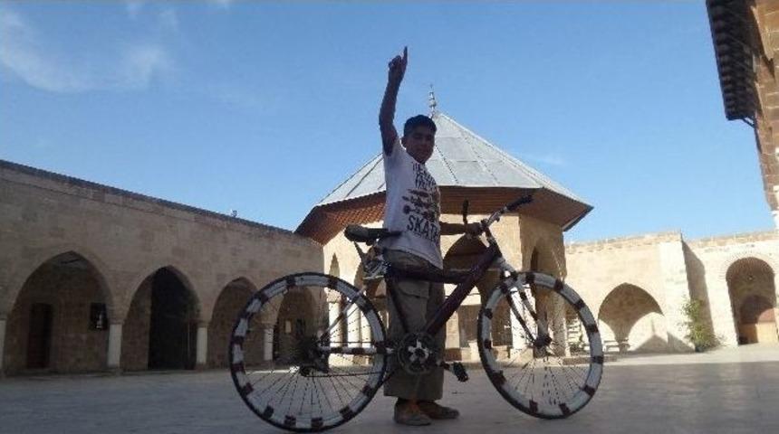 Tarihi Cami &Ccedil;ocuklar İ&ccedil;in Serbest Alan İlan Edildi