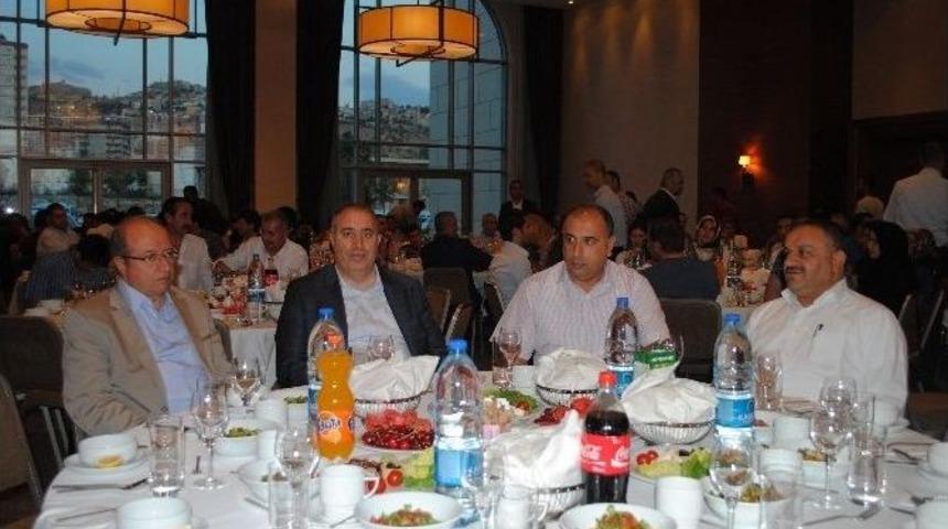 Dicle Elektrik &Ccedil;alışanları, Mardin&rsquo;deki İftarda Buluştu