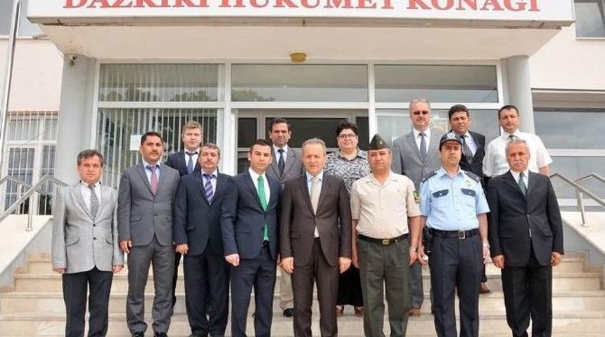 Afyonkarahisar Valisi Güner, İlçelere Veda Ziyaretinde Bulundu