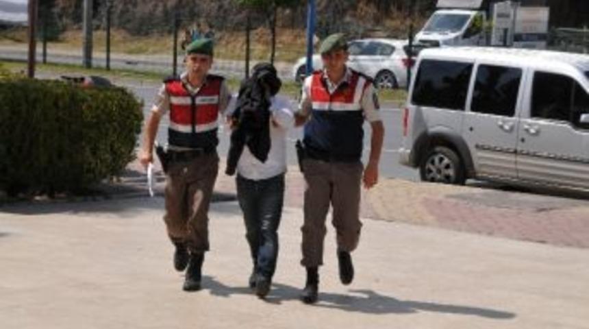 Alanya&rsquo;da Bir Evden Bilgisayar Ve Bir Miktar Para &Ccedil;alan Zanlı Yakalandı
