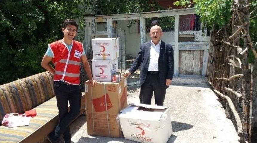 Baykan Kızılay Derneği&rsquo;nden Gıda Ve Mutfak Malzemesi Yardımı