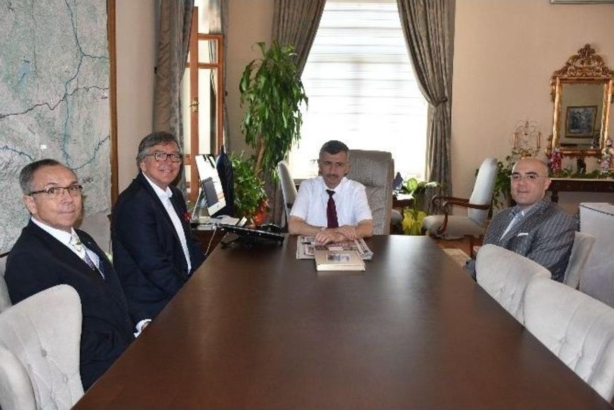 Vali Bektaş&rsquo;a Veda Ziyaretleri