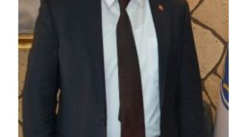 Afyonkarahisar&rsquo;da Belediye Başkanına Bı&ccedil;aklı Saldırı