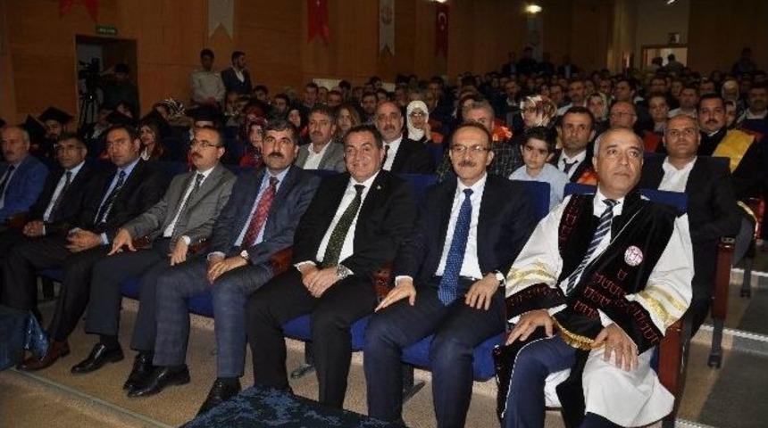 Mş&uuml; 8&rsquo;inci Mezunlarını Verdi