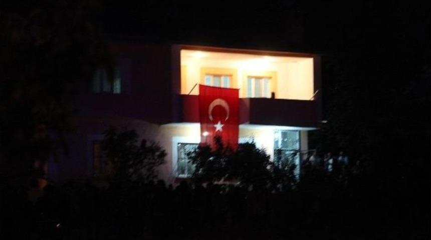 Ahlat&rsquo;a Şehit Ateşi D&uuml;şt&uuml;