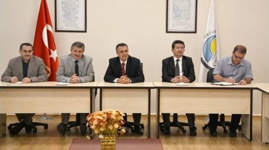 D&uuml;zce &Uuml;niversitesi İşbirliği İle