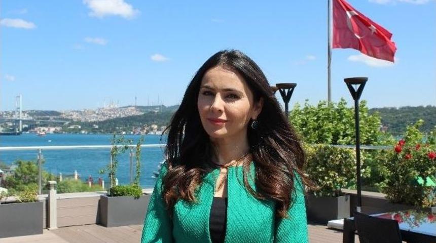 Azeri Gazeteci Ganire Ataşova&rsquo;dan Cumhurbaşkanı Erdoğan&rsquo;a &Ouml;vg&uuml;