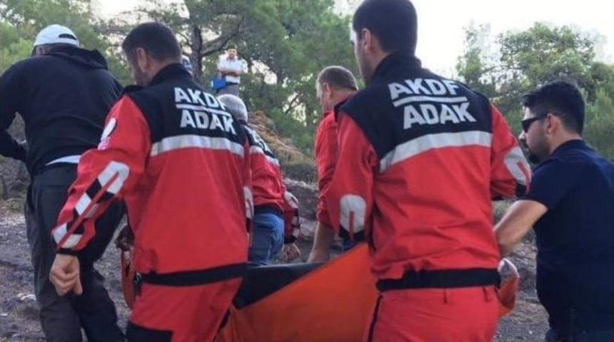 Kayıp Yaşlı Adam Kayalıklara Sıkışmış Halde &Ouml;l&uuml; Bulundu