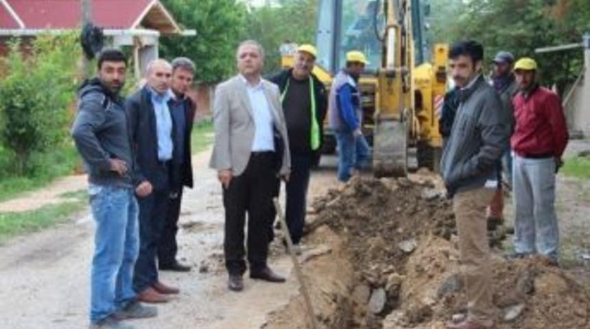 Başkan Üçok, Doğalgaz Çalışmalarını İnceledi