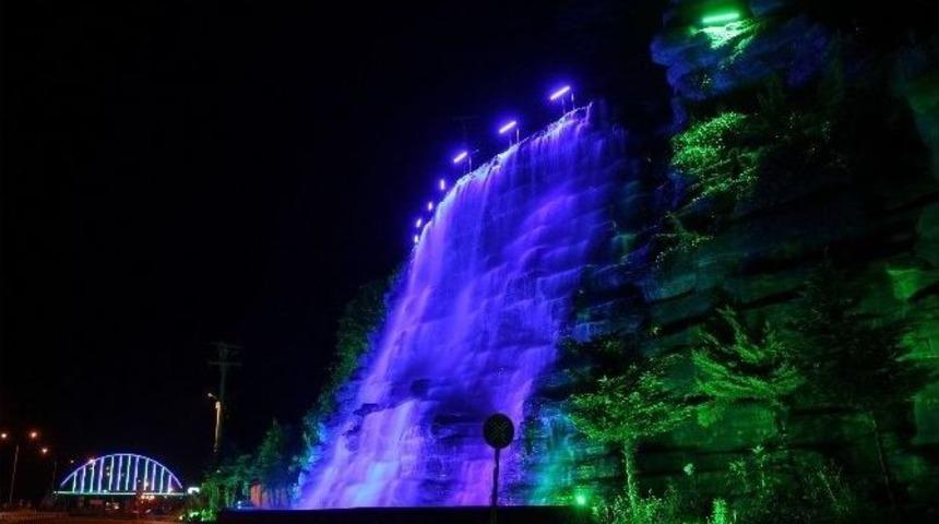 İyidere Rize&rsquo;nin &rsquo;renkli&rsquo; Y&uuml;z&uuml; Oluyor