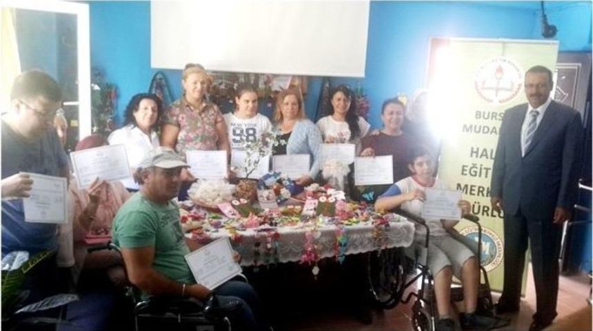 Engelliler Ke&ccedil;e Kursunu Başarıyla Bitirdi
