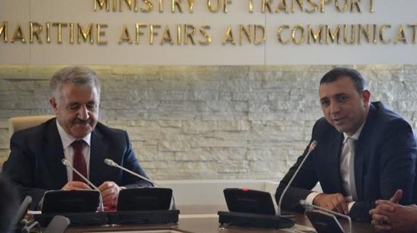 Kars Ardahan Iğdır Dernekler Federasyonu Ulaştırma Denizcilik Ve Haberleşme Bakanını Ziyaret Etti