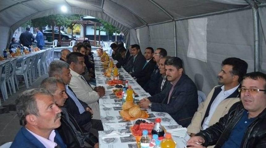 G&uuml;r&uuml;n&rsquo;de İftar Programı D&uuml;zenlendi
