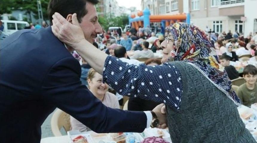 &Uuml;&ccedil; Mahalle Aynı Sofrada Buluştu