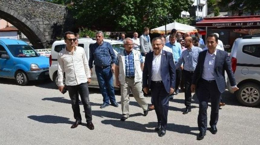 Milletvekili Beyazıt Niksar&rsquo;da Ziyaretlerde Bulundu