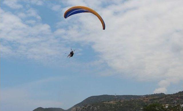 Türkiye Yamaç Paraşütü Şampiyonası 3. Etabı Antalya’da Başladı