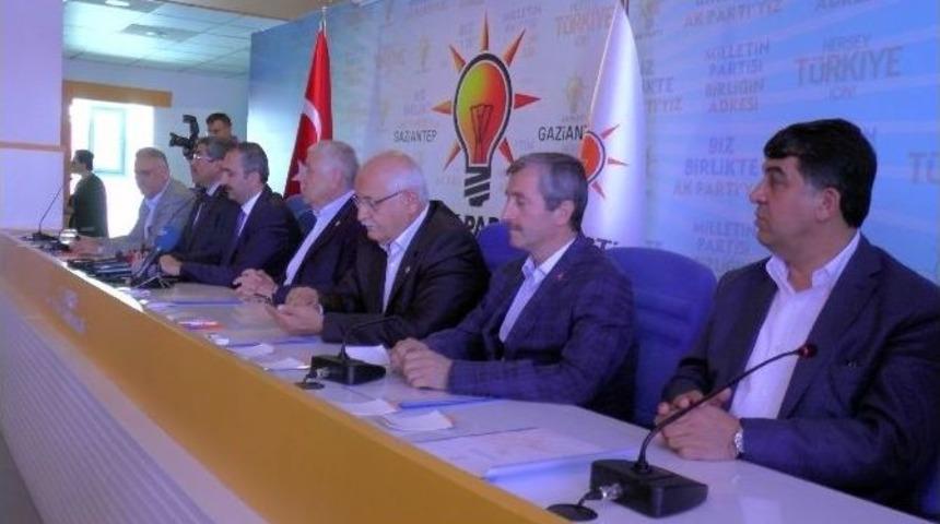 Ak Parti Daraltılmış İl Danışma Meclis Toplantısı